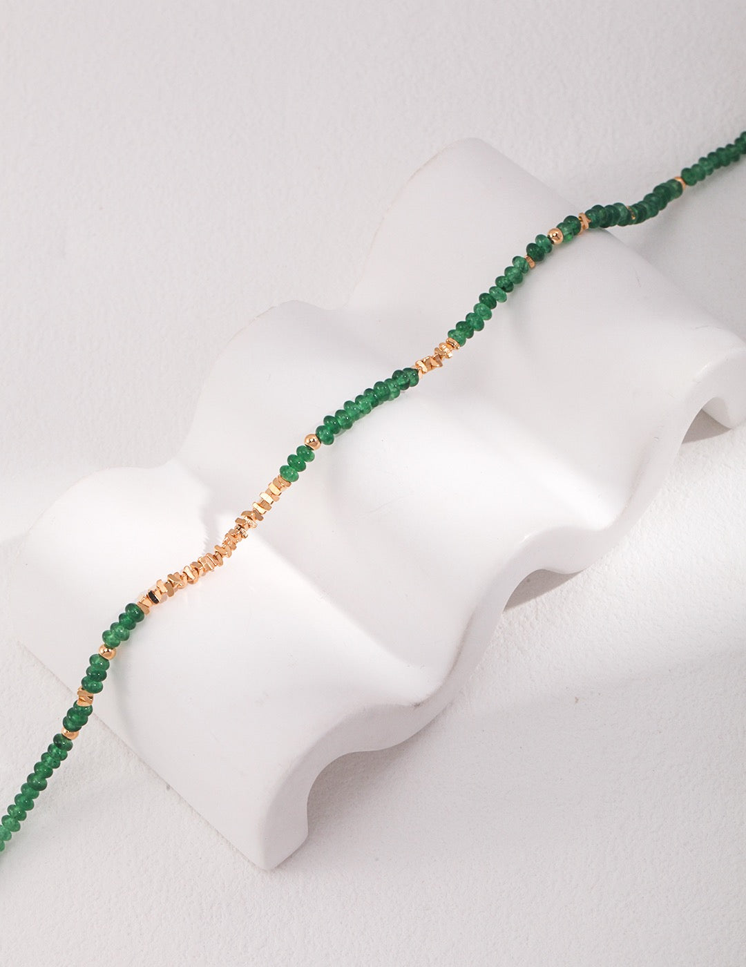 Regal Emerald 18k Gold Necklace - Pearlpetual