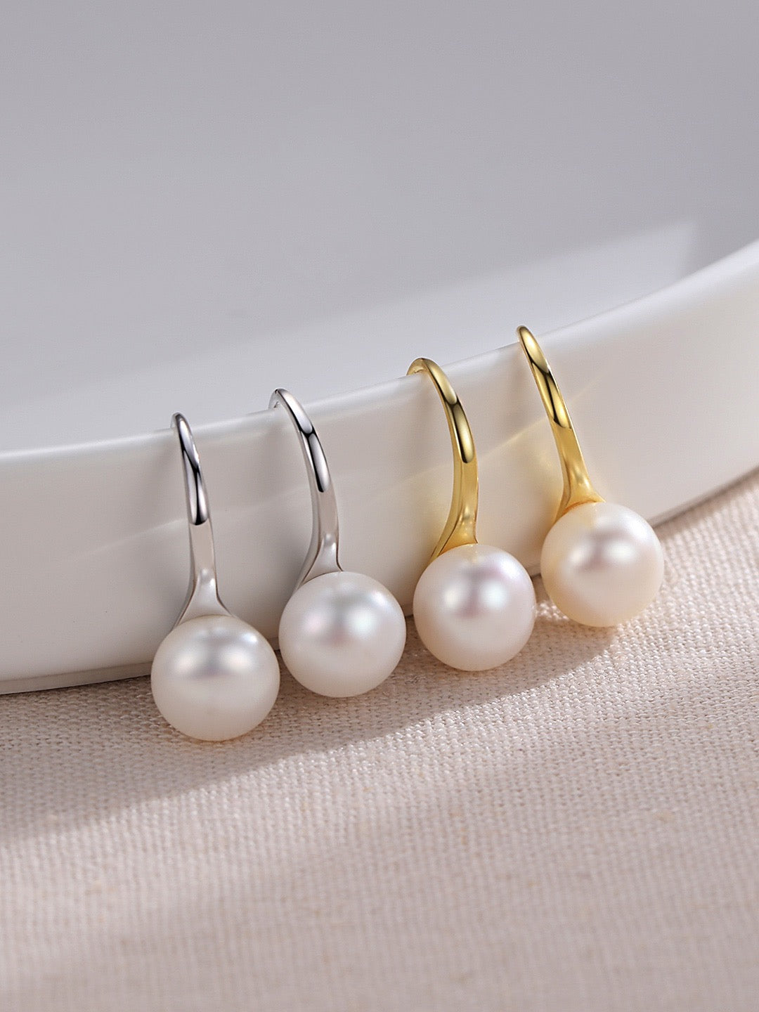 Simple Elegance Pearl Earrings - Pearlpetual