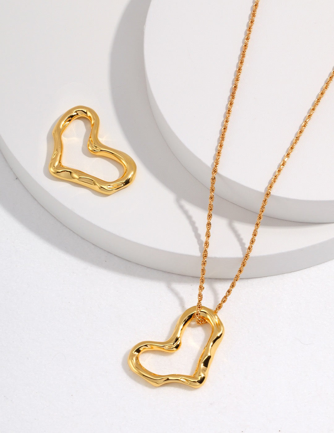 18k Gold Twisted Chain Necklace - Pearlpetual