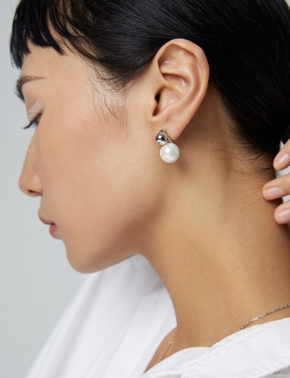 Shell Pearl Ear Studs - Pearlpetual