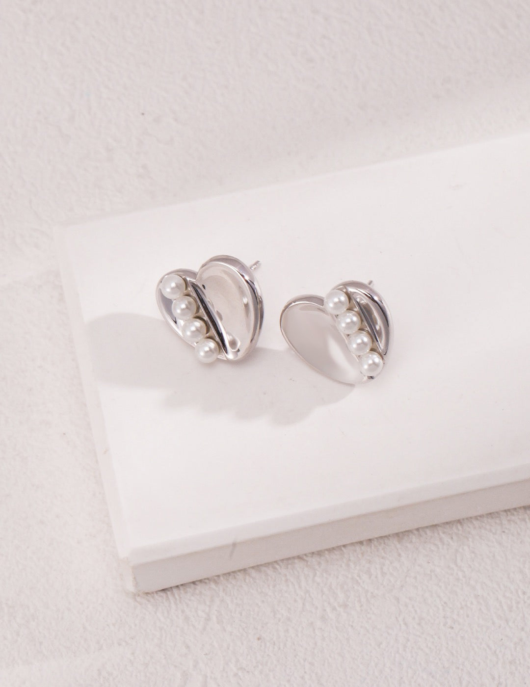 Quartet Pearl Heart Ear Studs - Pearlpetual