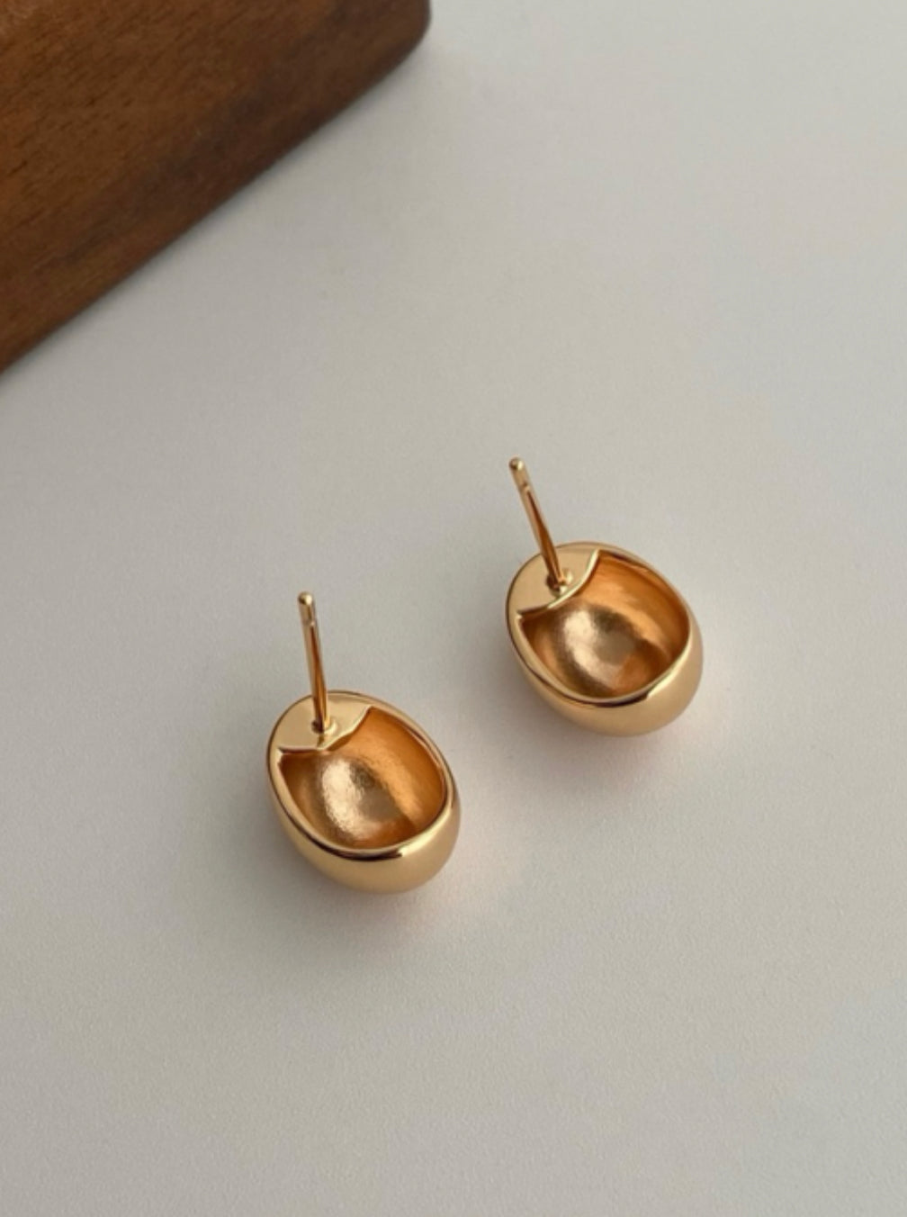 Oval Bead Ear Studs - Pearlpetual