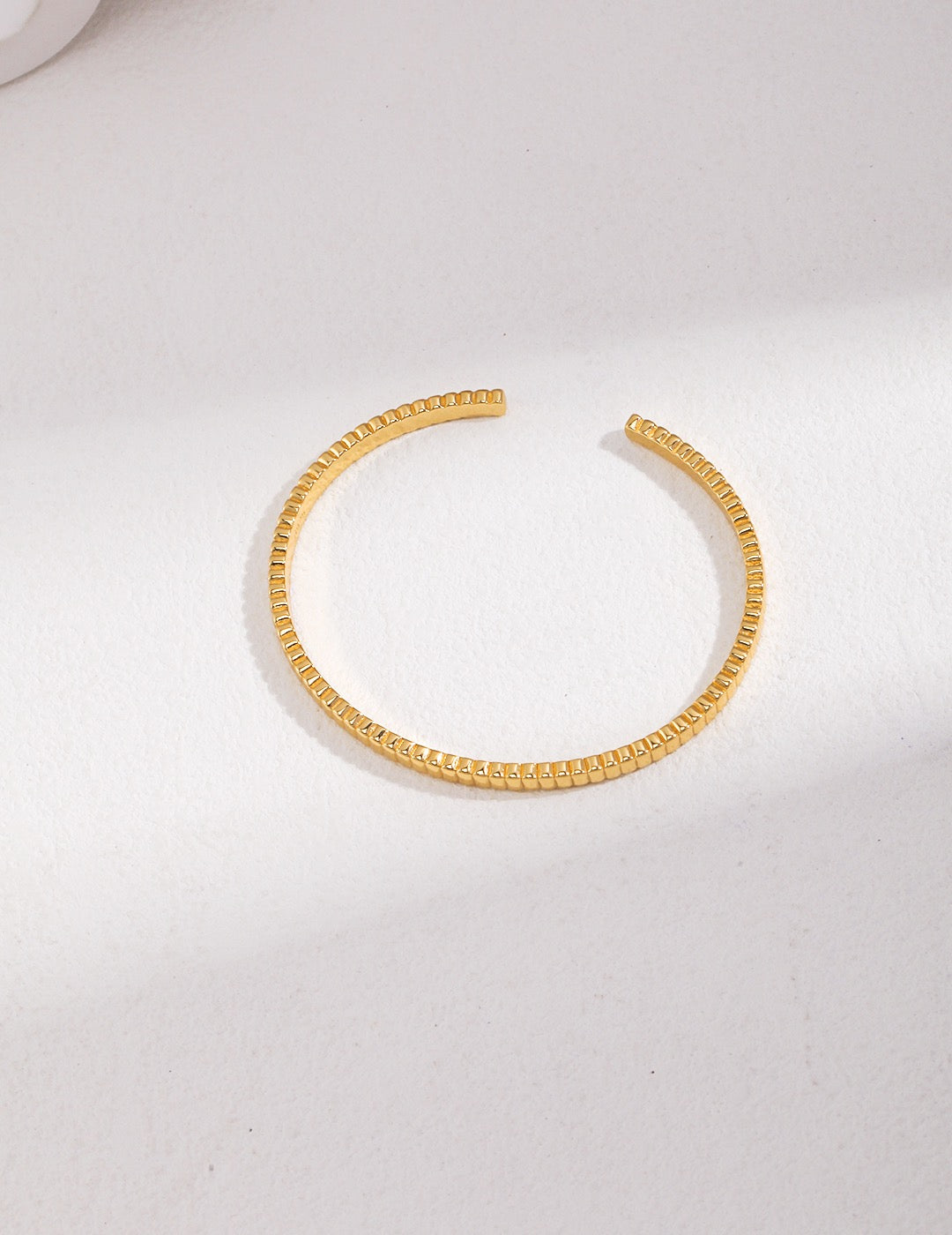 Minimalist Linear Bangle - Pearlpetual