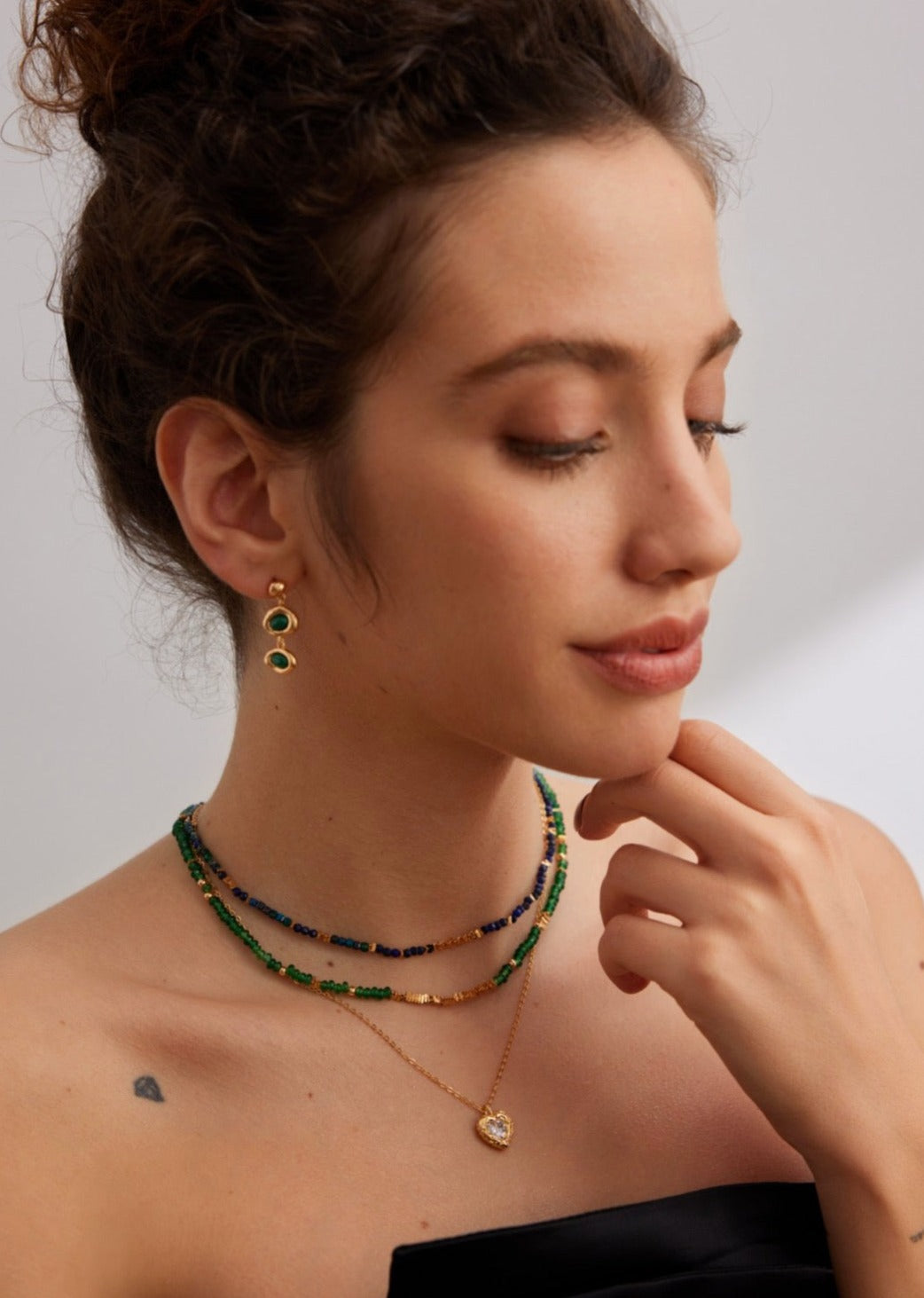 Regal Emerald 18k Gold Necklace - Pearlpetual