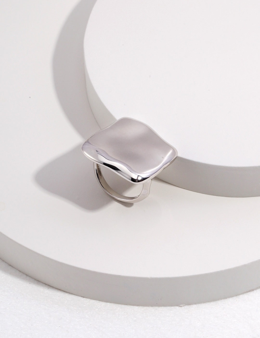 Modern Square Ring - Pearlpetual