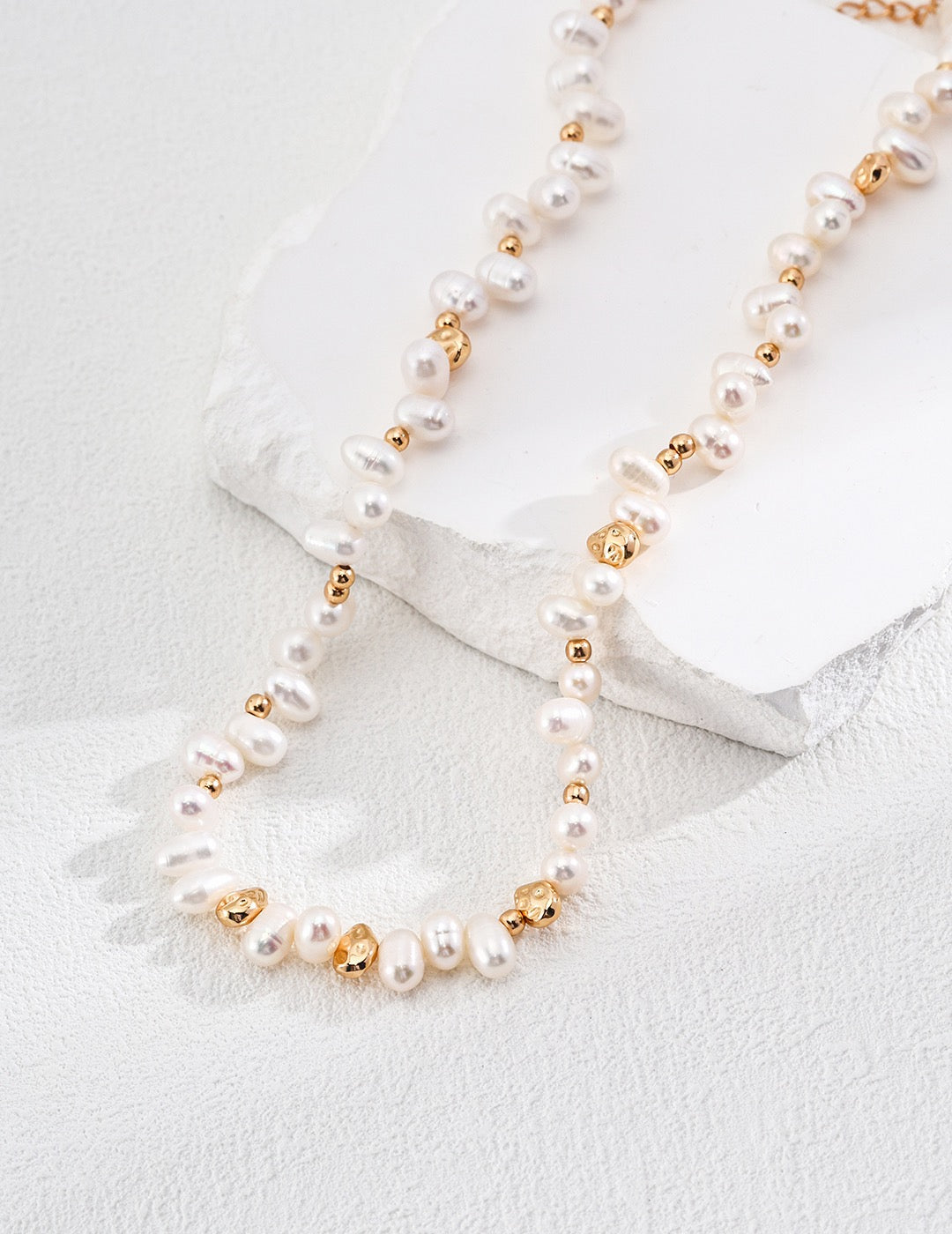 Delight 18k Gold Baroque Pearl Necklace - Pearlpetual