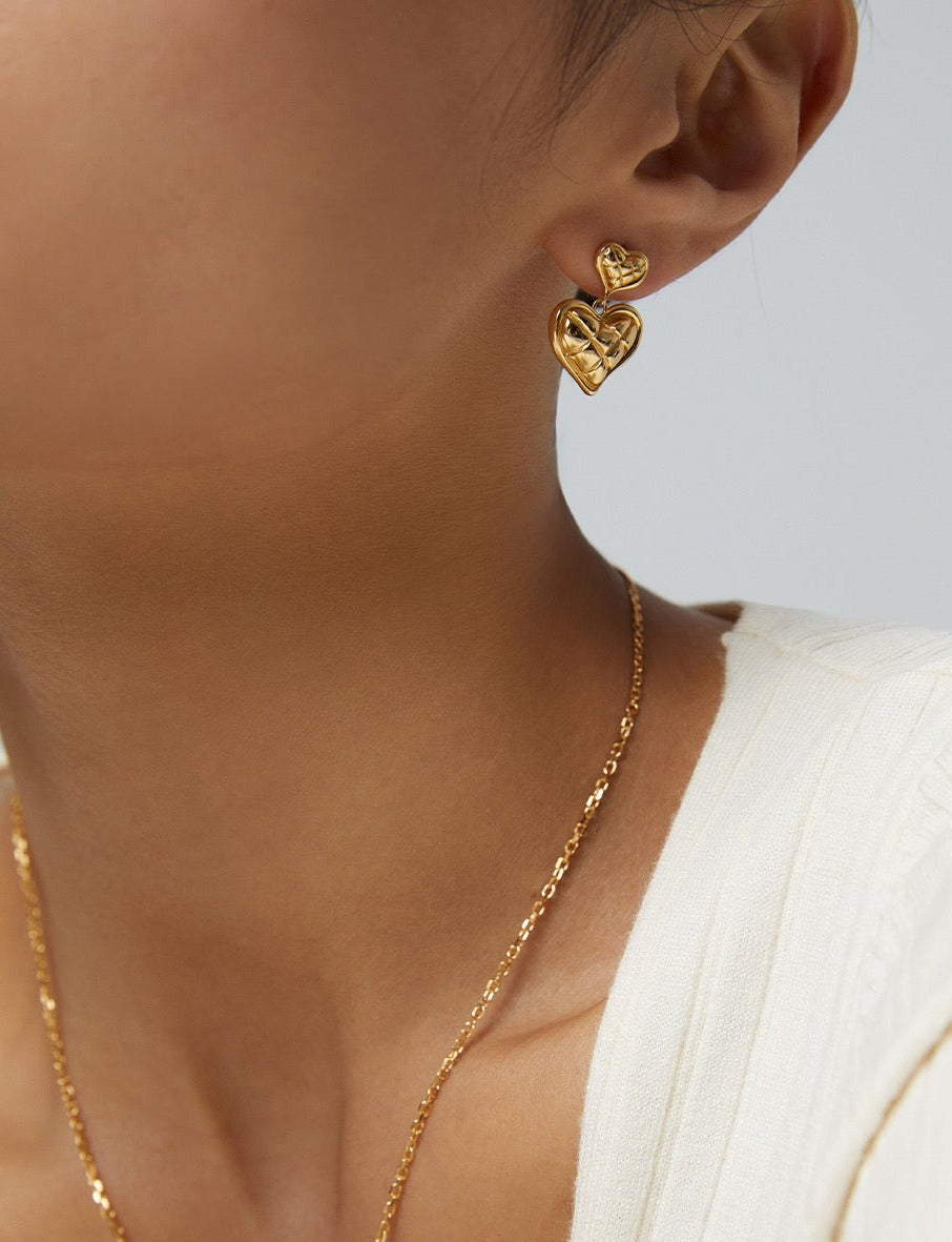 Pearlpetual 18k Gold Duo Heart Textured Earrings 