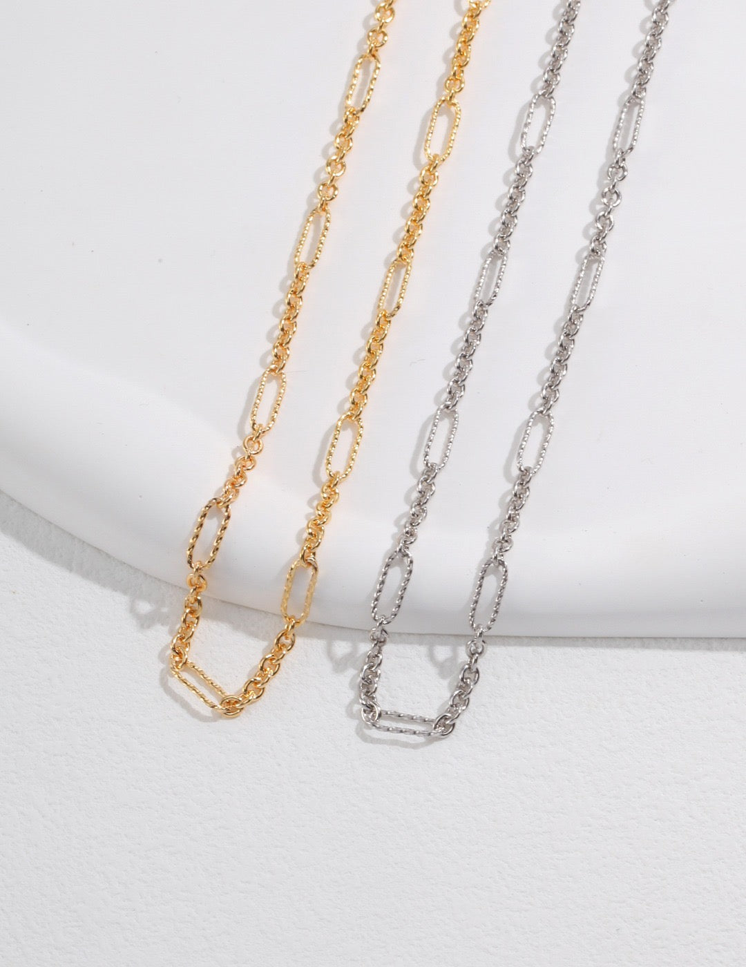 18k Gold Figaro Chain Necklace - Pearlpetual