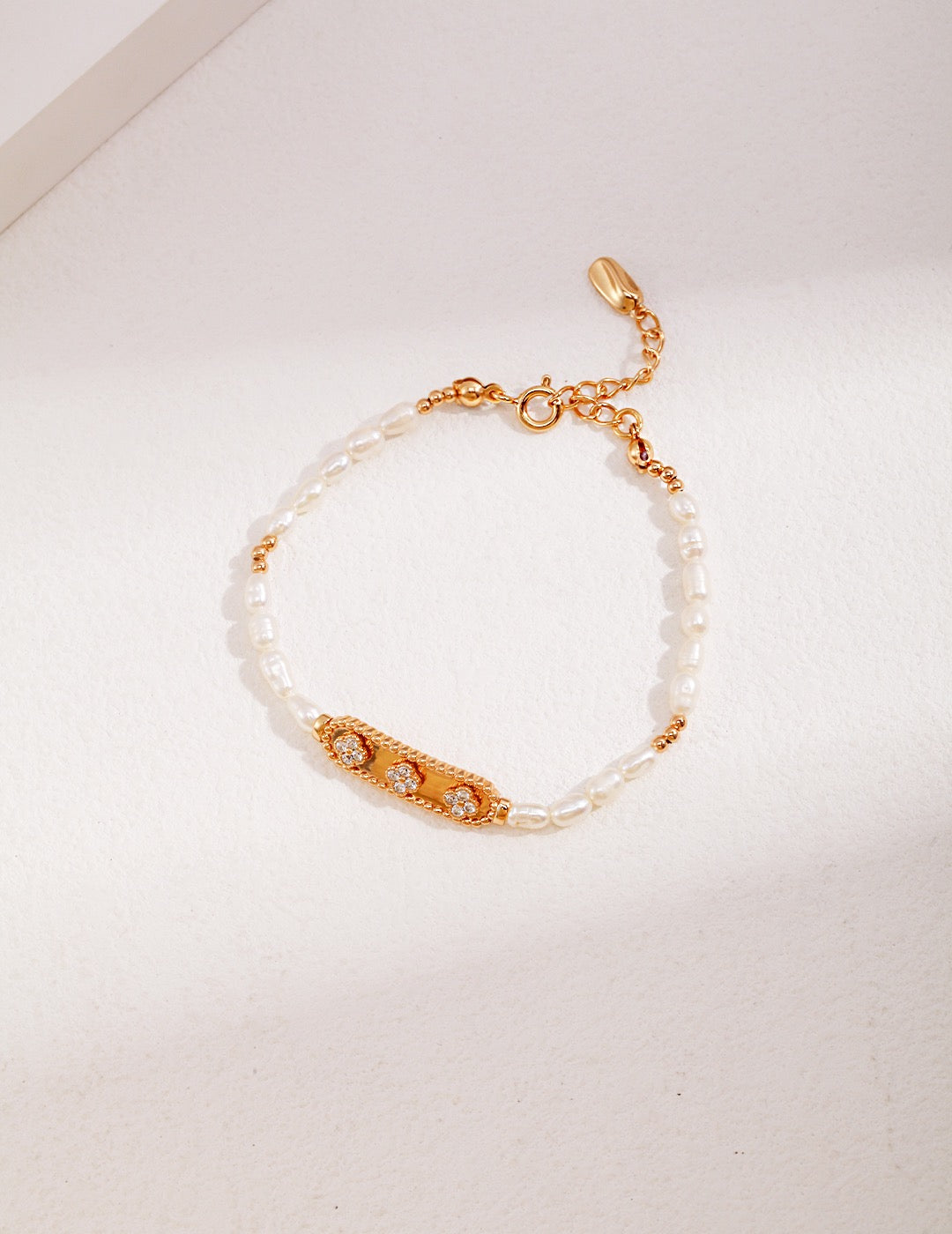 Floral Pearl Bracelet - Pearlpetual