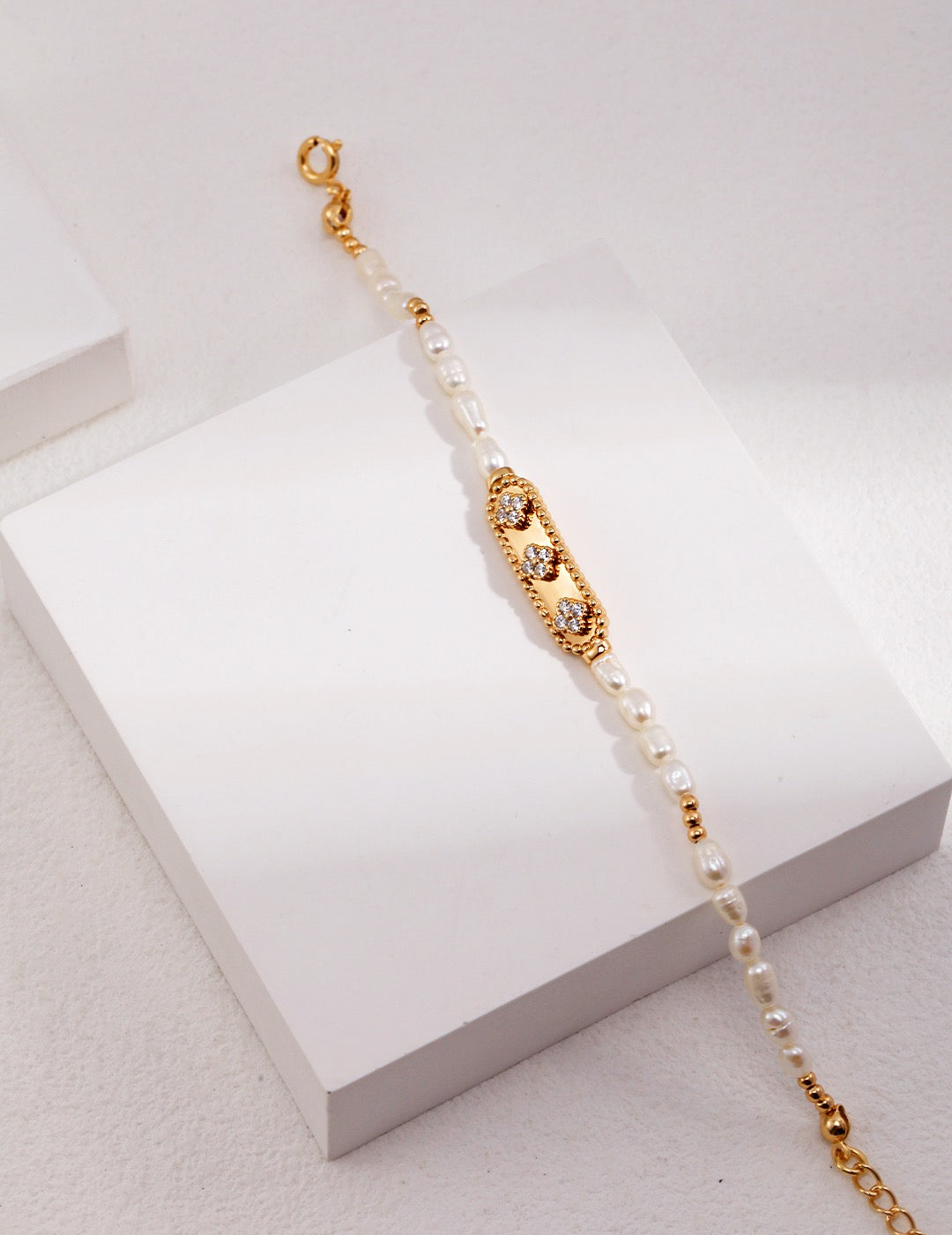 Floral Pearl Bracelet - Pearlpetual