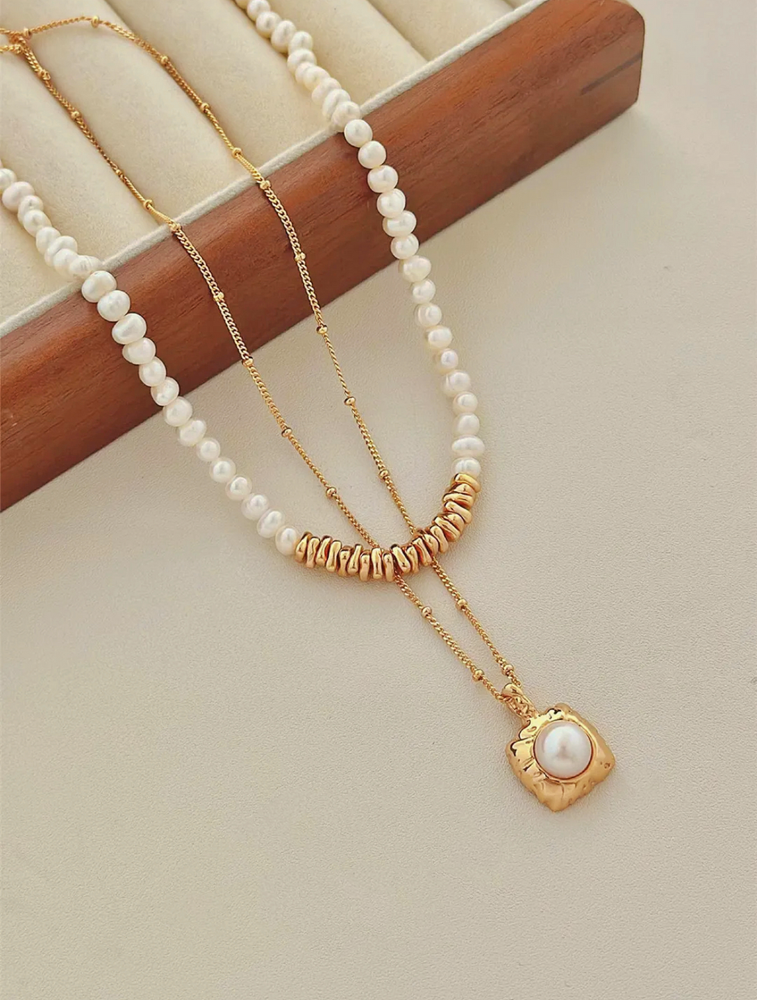 Pearlpetual Jewelry 18k Gold Amelia & Sugar Cube Pearl Necklace Set 