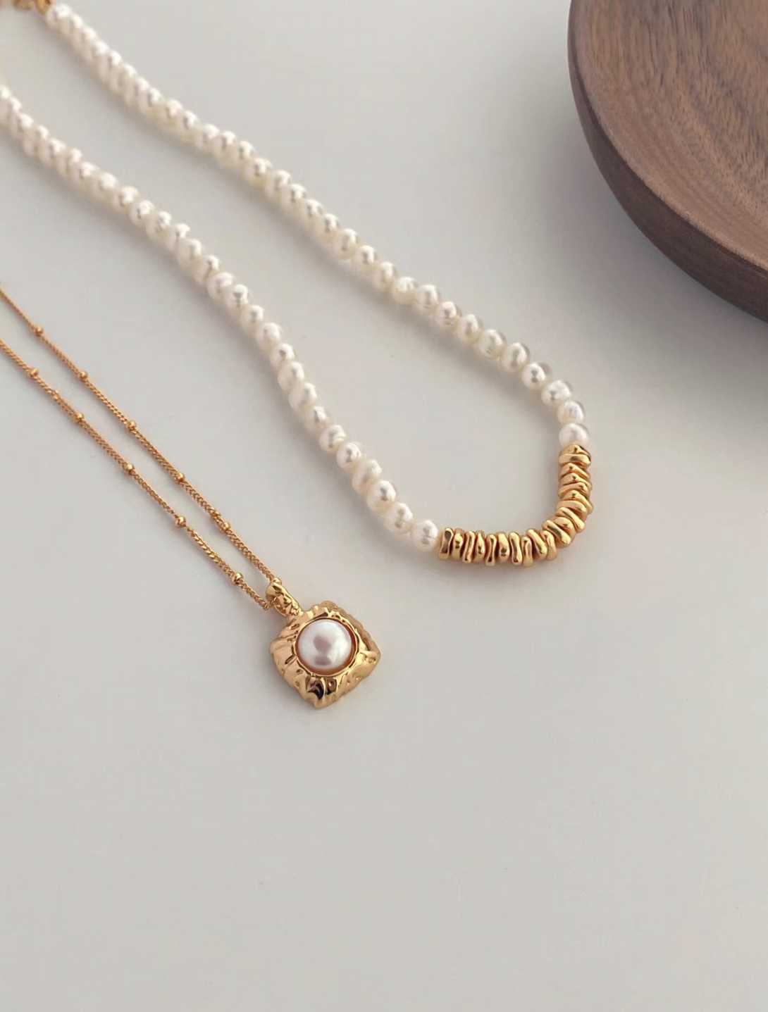 Pearlpetual Jewelry 18k Gold Amelia & Sugar Cube Pearl Necklace Set