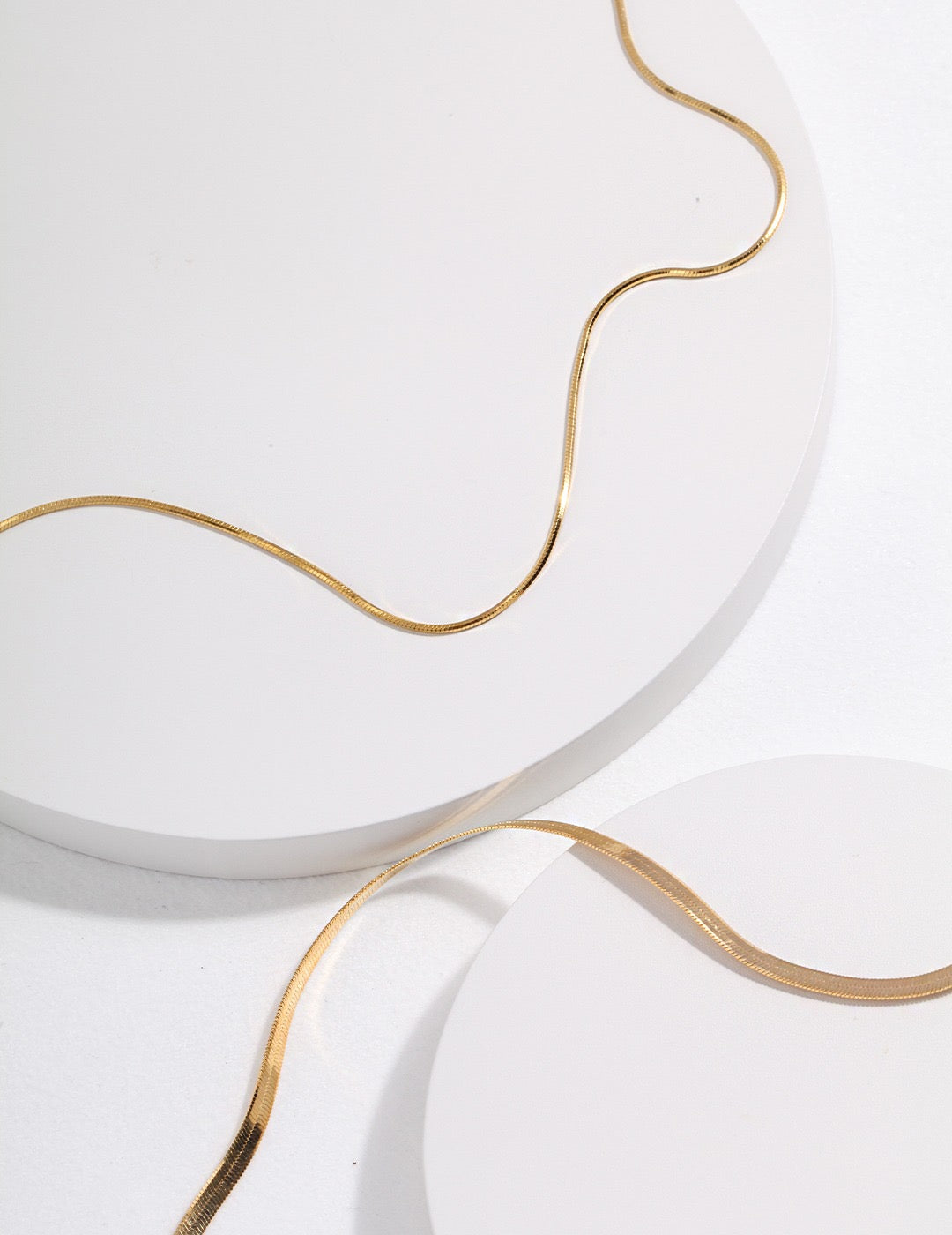 1.5mm 18k Gold Snake Chain Necklace