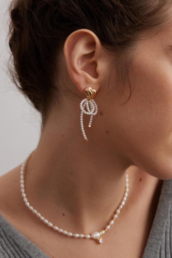 18k Gold Heart-shaped Cascade Pearl Earrings - Pearlpetual
