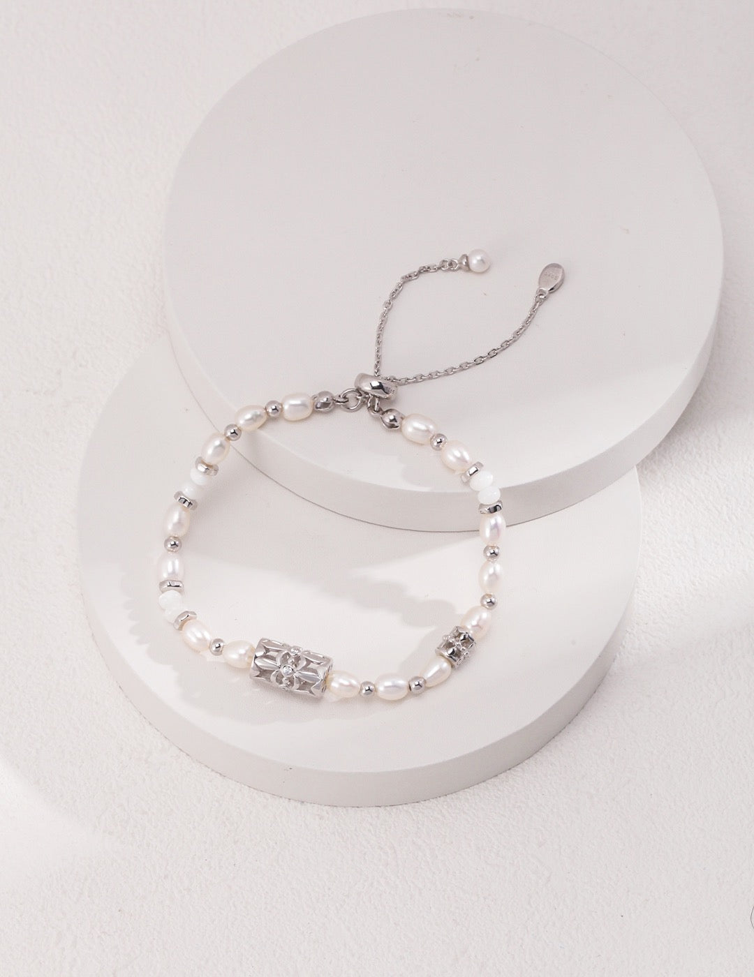 Black Agate 18k Gold Pearl Bracelet - Pearlpetual