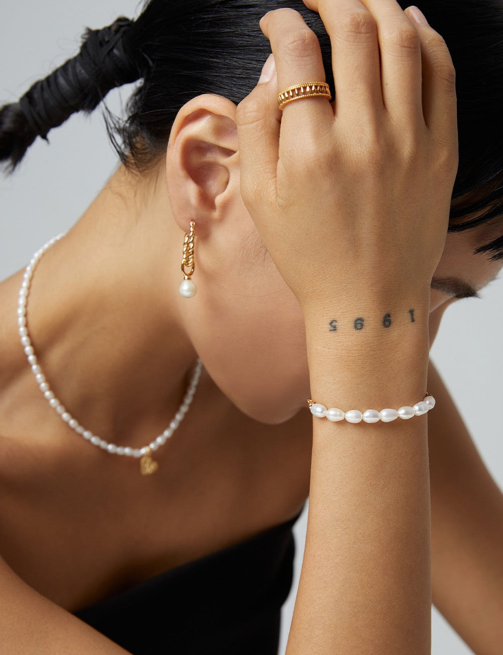 Cable Hoop 18k Gold Pearl Earrings - Pearlpetual