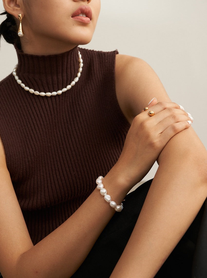 Modern Muse 18k Gold Baroque Pearl Bracelet - Pearlpetual