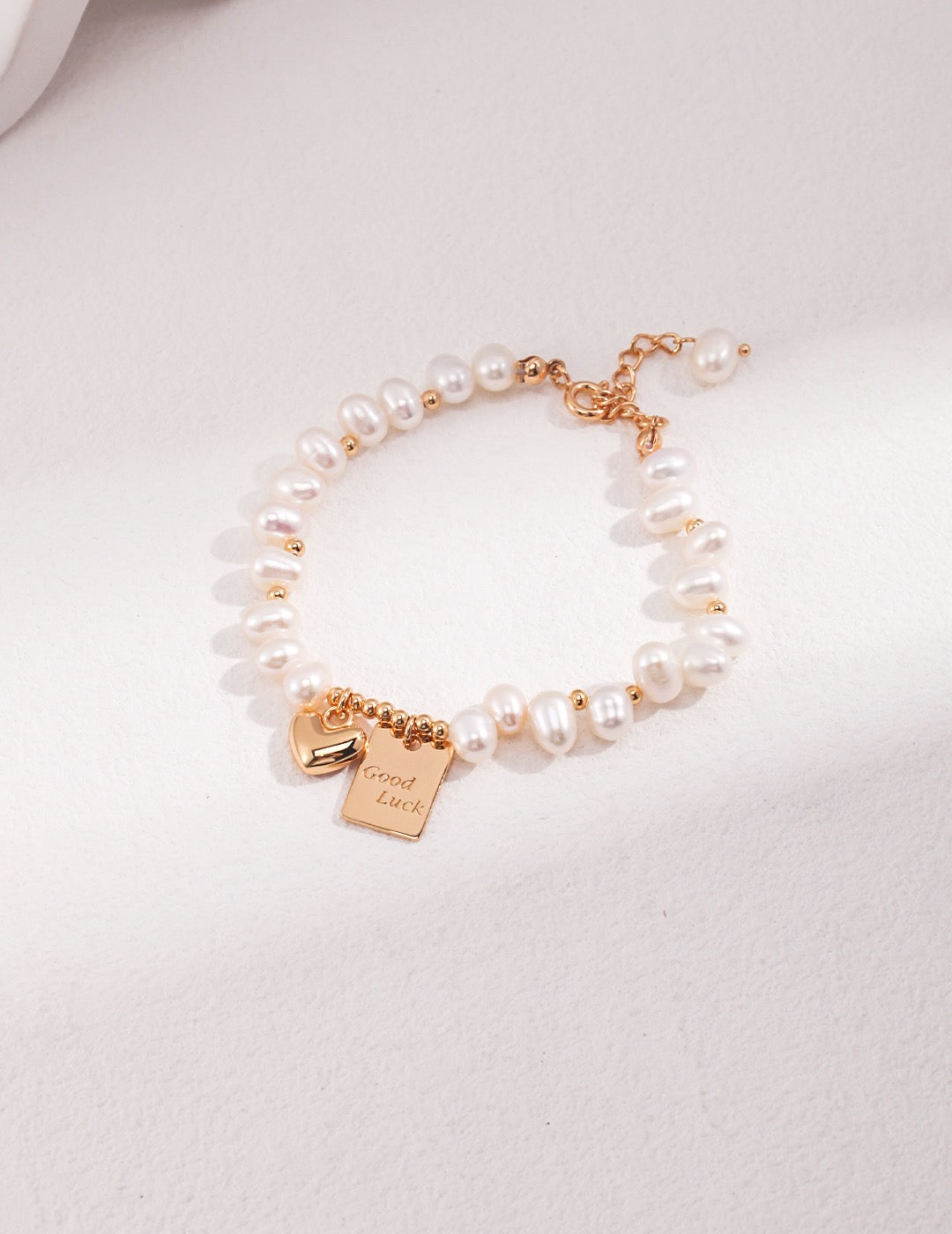 Serendipity 18k Gold Baroque Pearl Bracelet - Pearlpetual