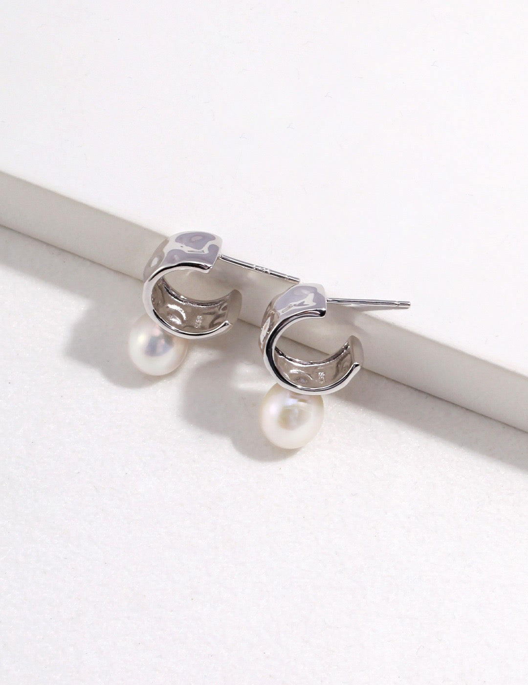 Wide Hoop 18k Gold Pearl Earrings - Pearlpetual